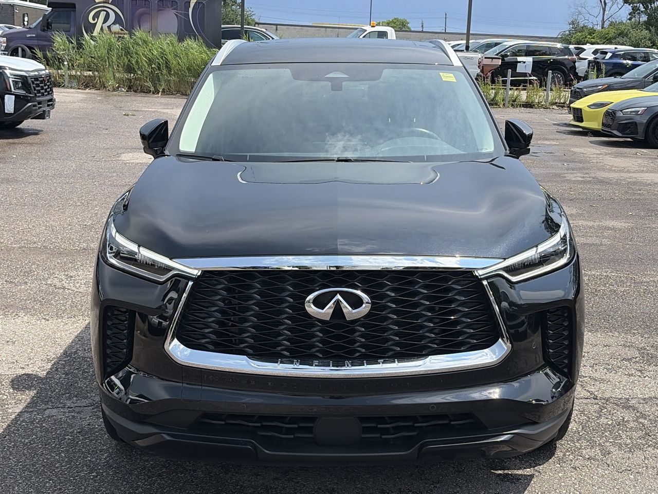 2024 Infiniti QX60 in Mississauga, Ontario