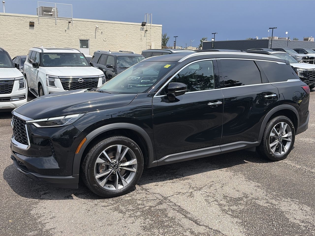 2024 Infiniti QX60 in Mississauga, Ontario