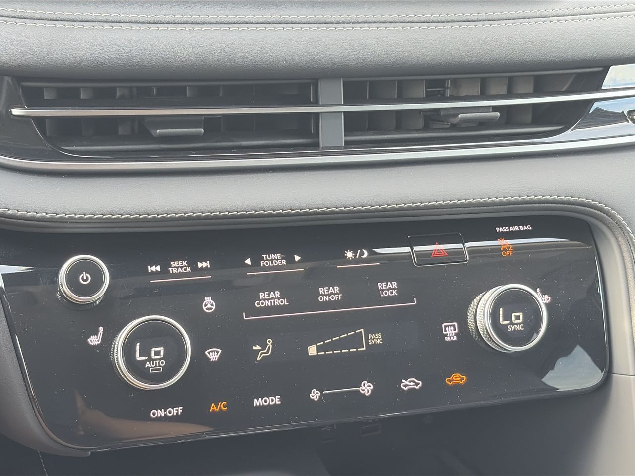 2024 Infiniti QX60 in Mississauga, Ontario
