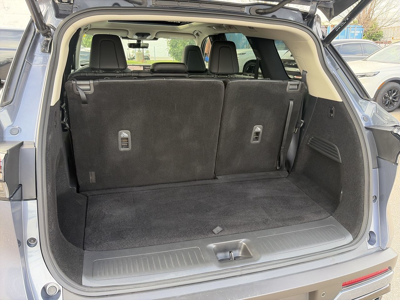 2024 Infiniti QX60 in Mississauga, Ontario