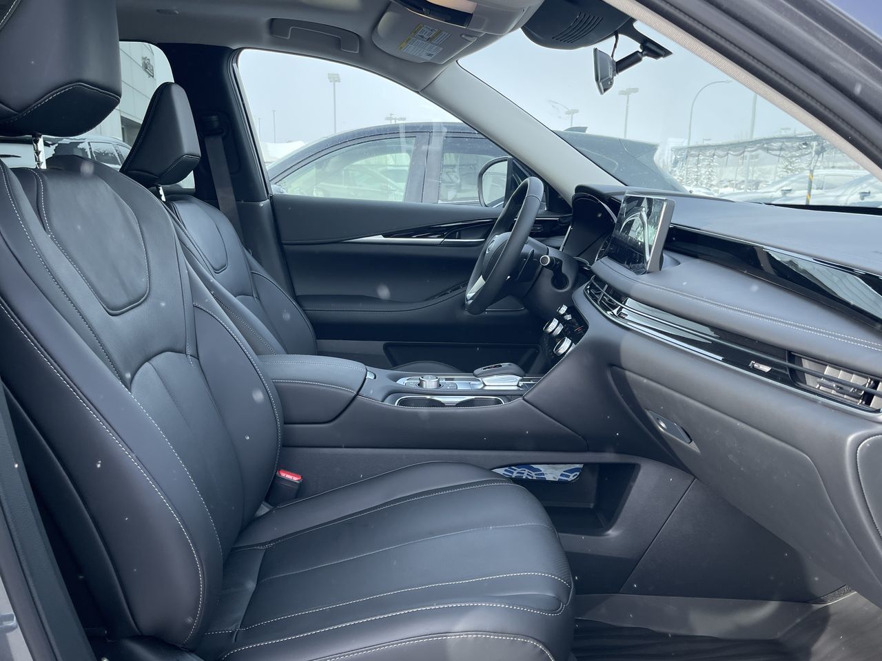 2025 Infiniti QX60 in Mississauga, Ontario