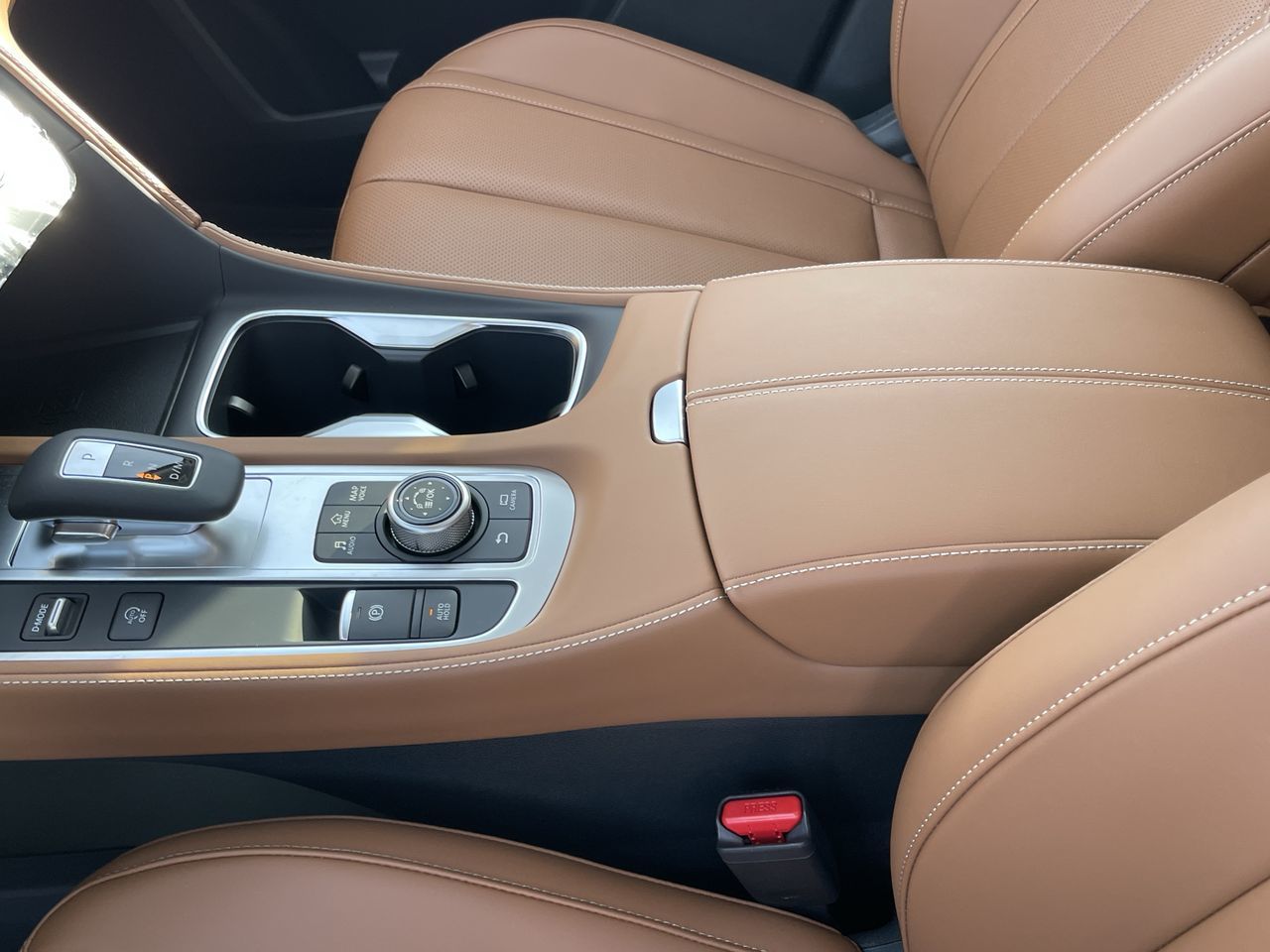 2025 Infiniti QX60 in Mississauga, Ontario