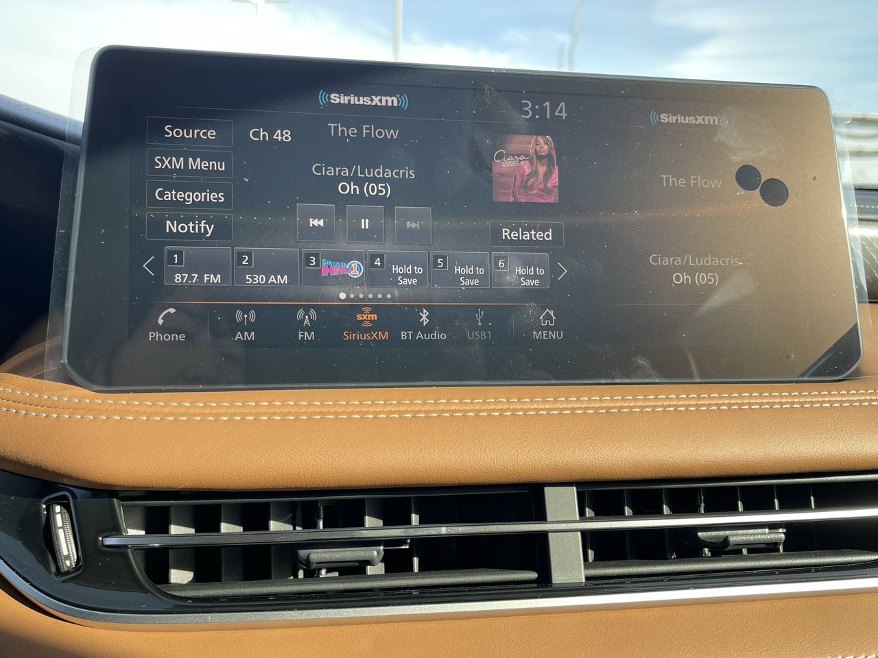 2025 Infiniti QX60 in Mississauga, Ontario