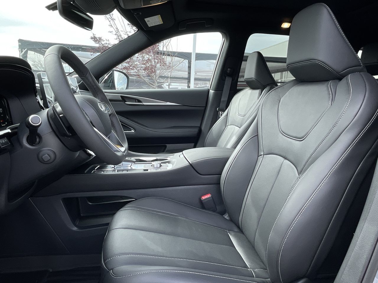 2025 Infiniti QX60 in Mississauga, Ontario