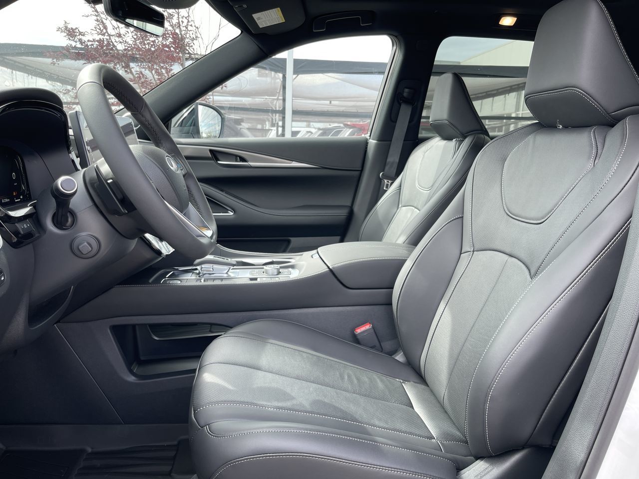 2025 Infiniti QX60 in Mississauga, Ontario