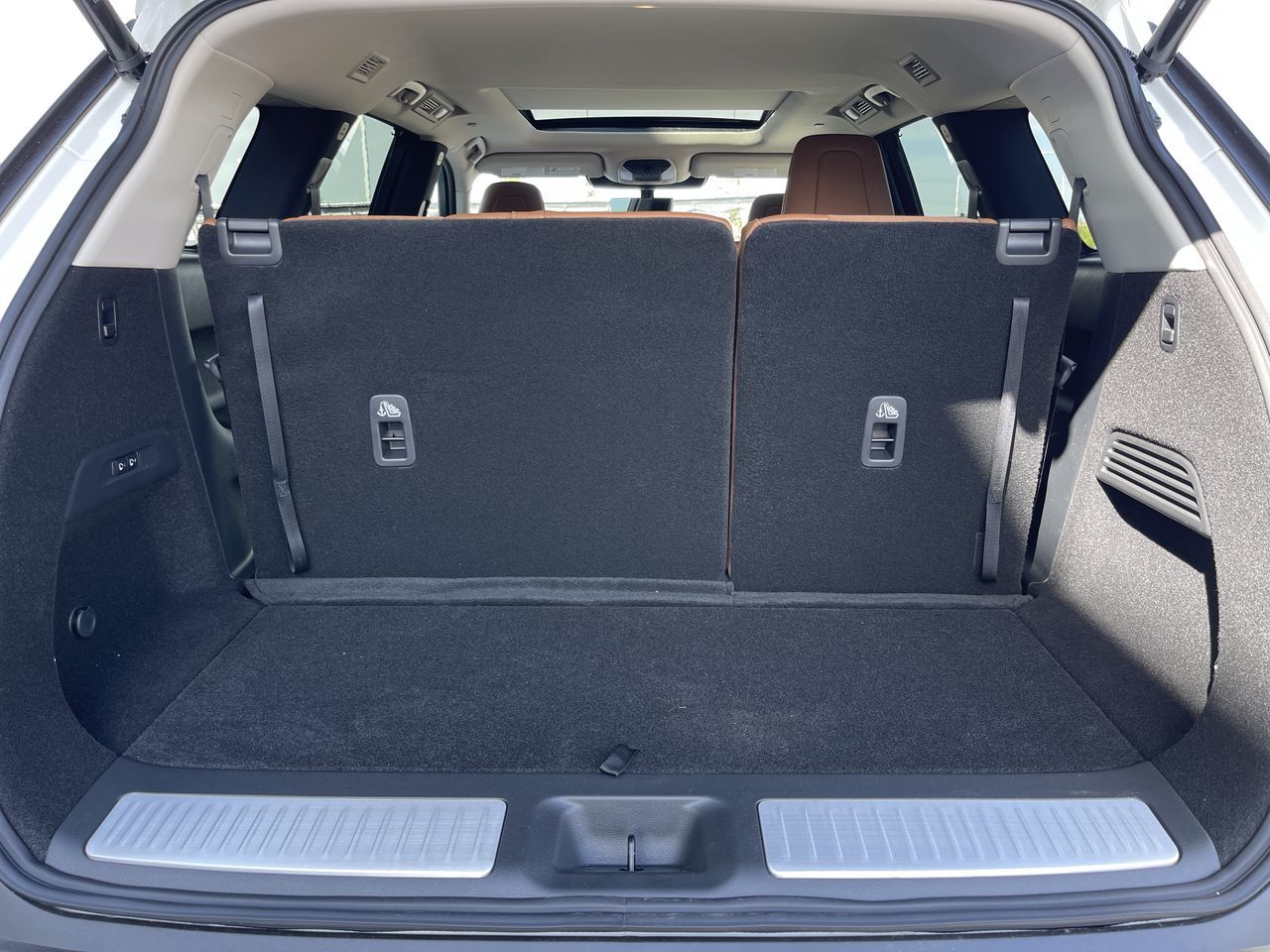 2025 Infiniti QX60 in Mississauga, Ontario