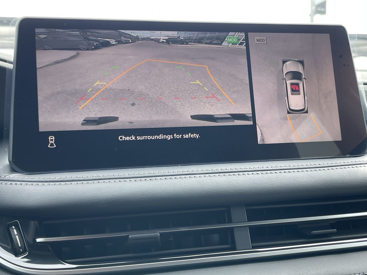 2025 Infiniti QX60 in Mississauga, Ontario