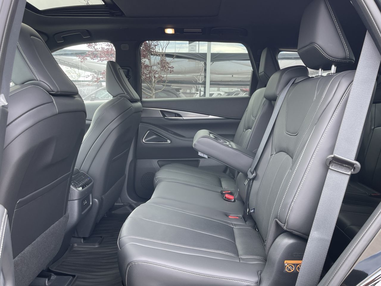 Infiniti QX60  2025 à Mississauga, Ontario