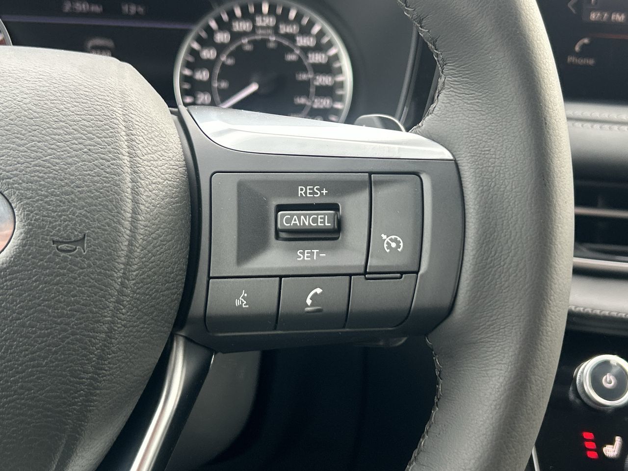 2025 Infiniti QX60 in Mississauga, Ontario