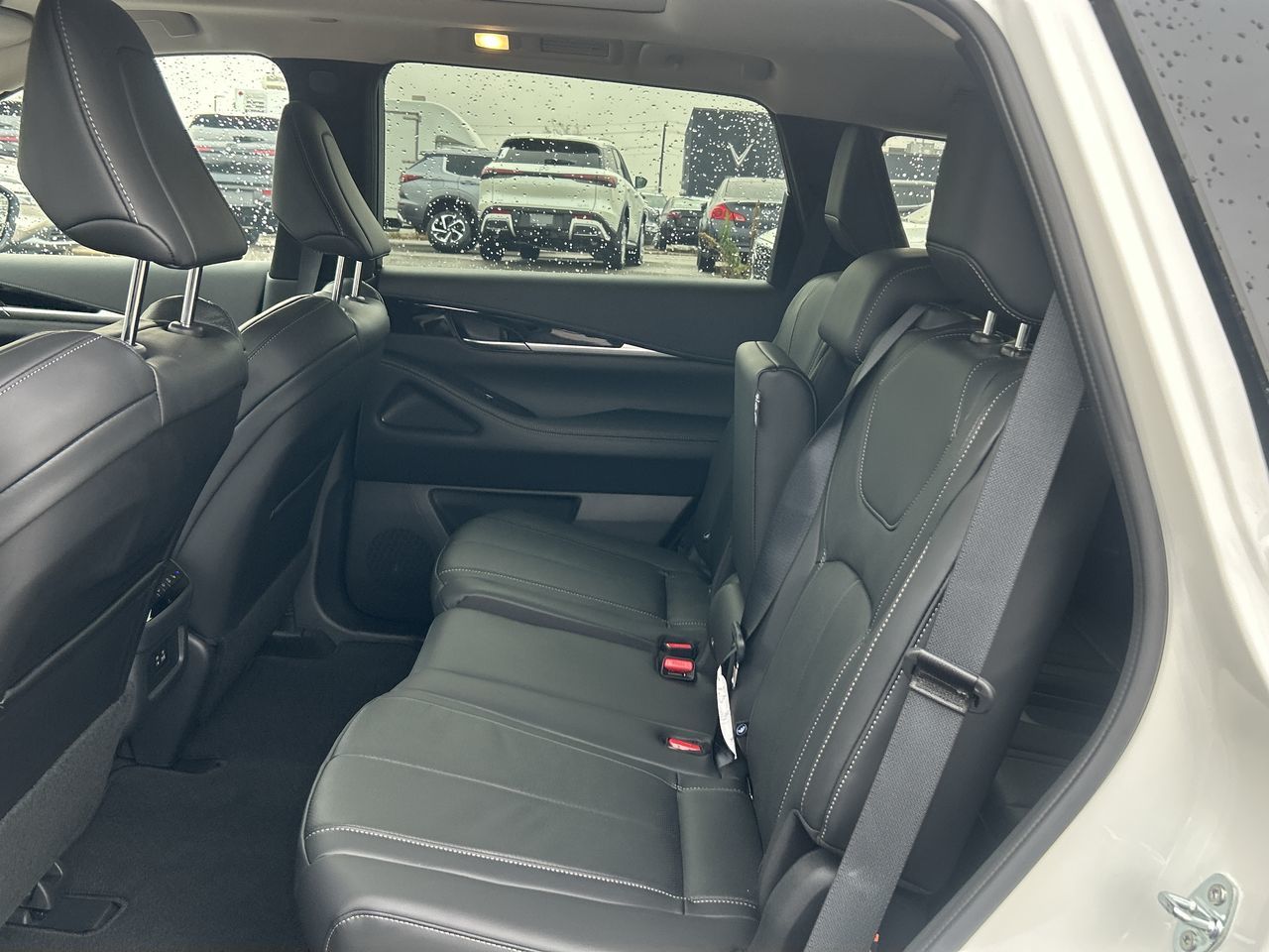 2025 Infiniti QX60 in Mississauga, Ontario