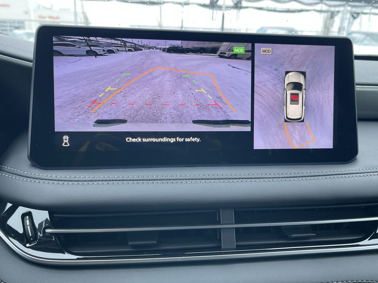 2025 Infiniti QX60 in Mississauga, Ontario