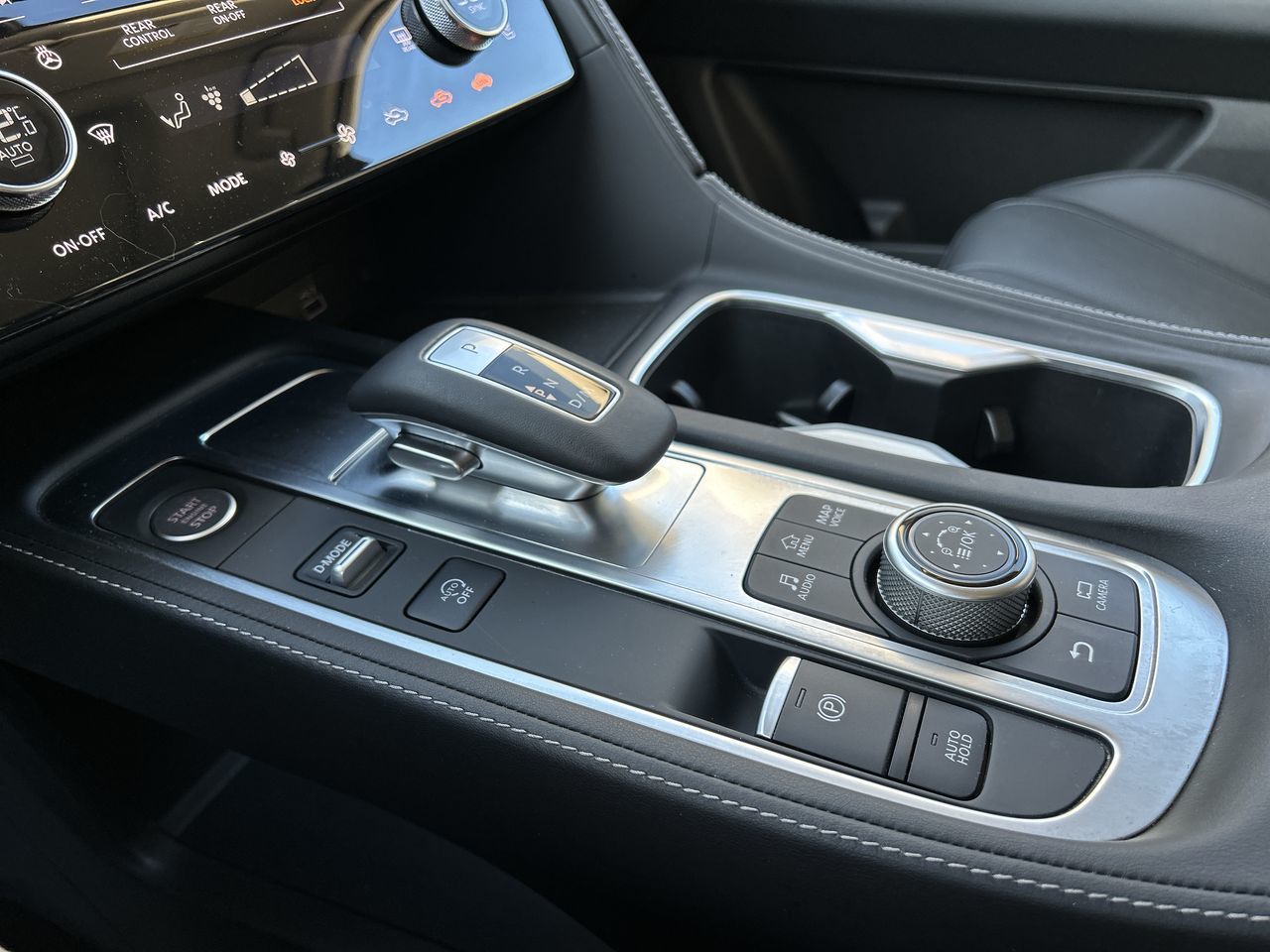 2025 Infiniti QX60 in Mississauga, Ontario