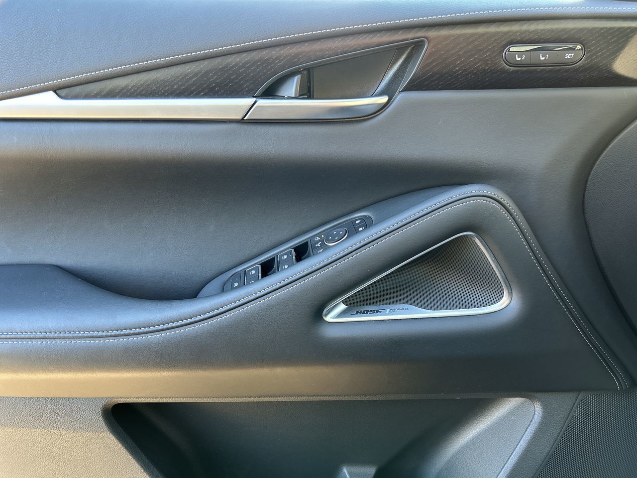 2025 Infiniti QX60 in Mississauga, Ontario