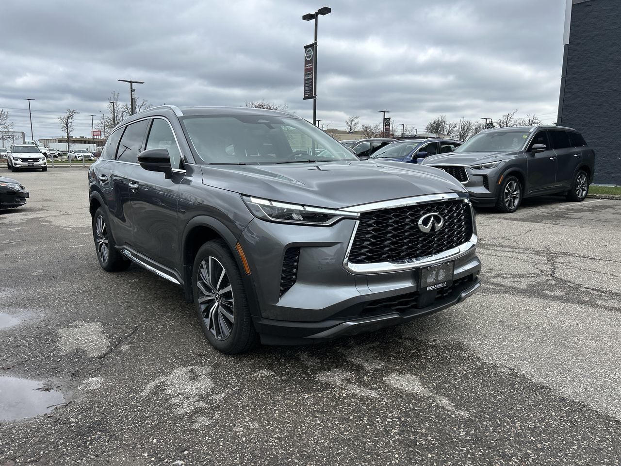 2025 Infiniti QX60 in Mississauga, Ontario
