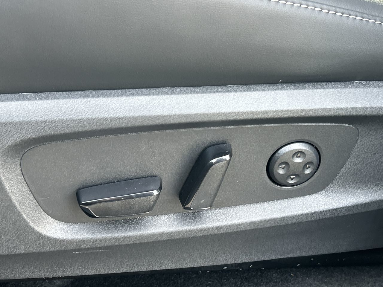 2026 Infiniti QX60 in Mississauga, Ontario