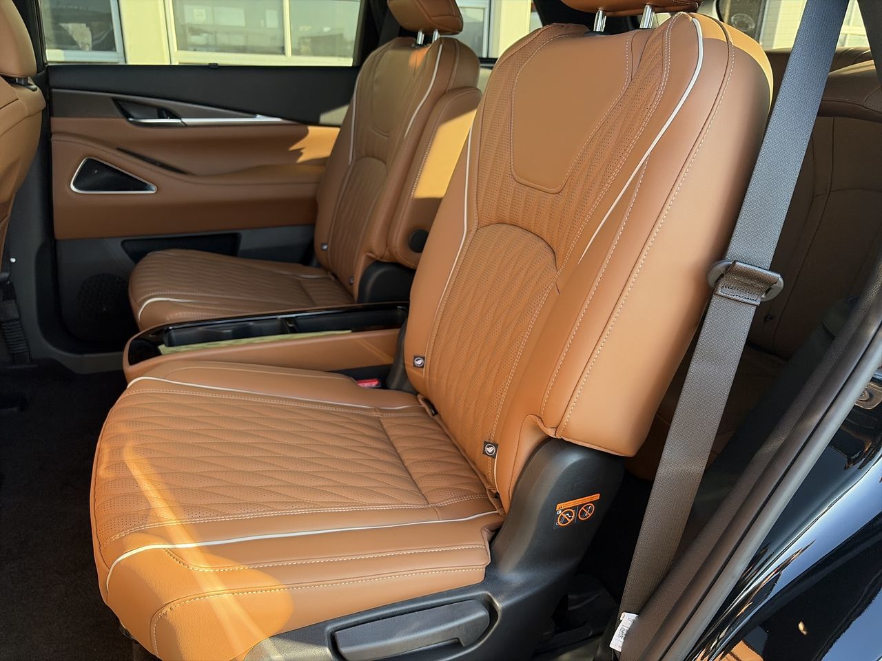 2027 Infiniti QX60 in Mississauga, Ontario