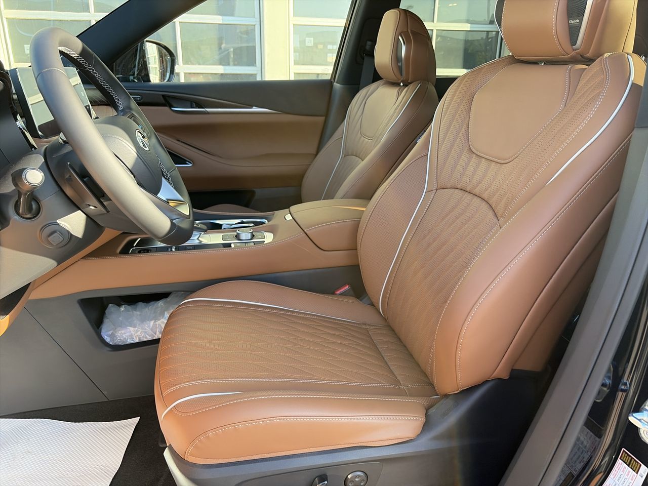 2027 Infiniti QX60 in Mississauga, Ontario