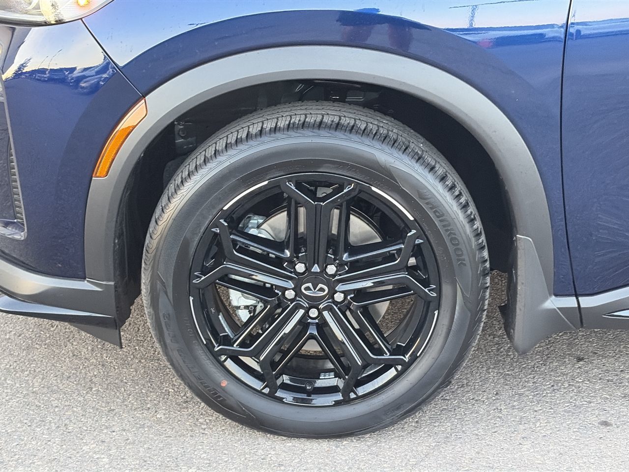 2027 Infiniti QX60 in Mississauga, Ontario