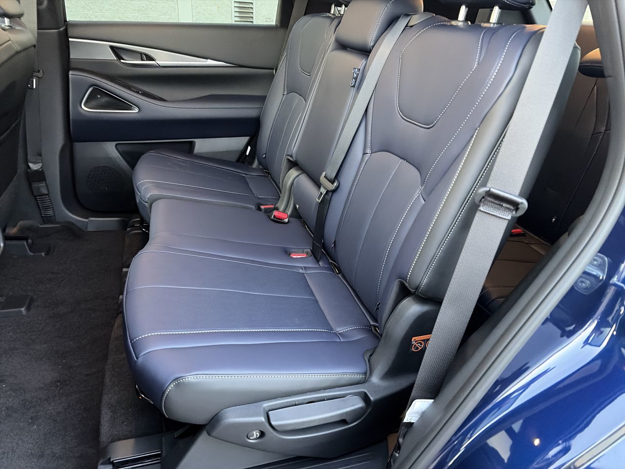 2027 Infiniti QX60 in Mississauga, Ontario
