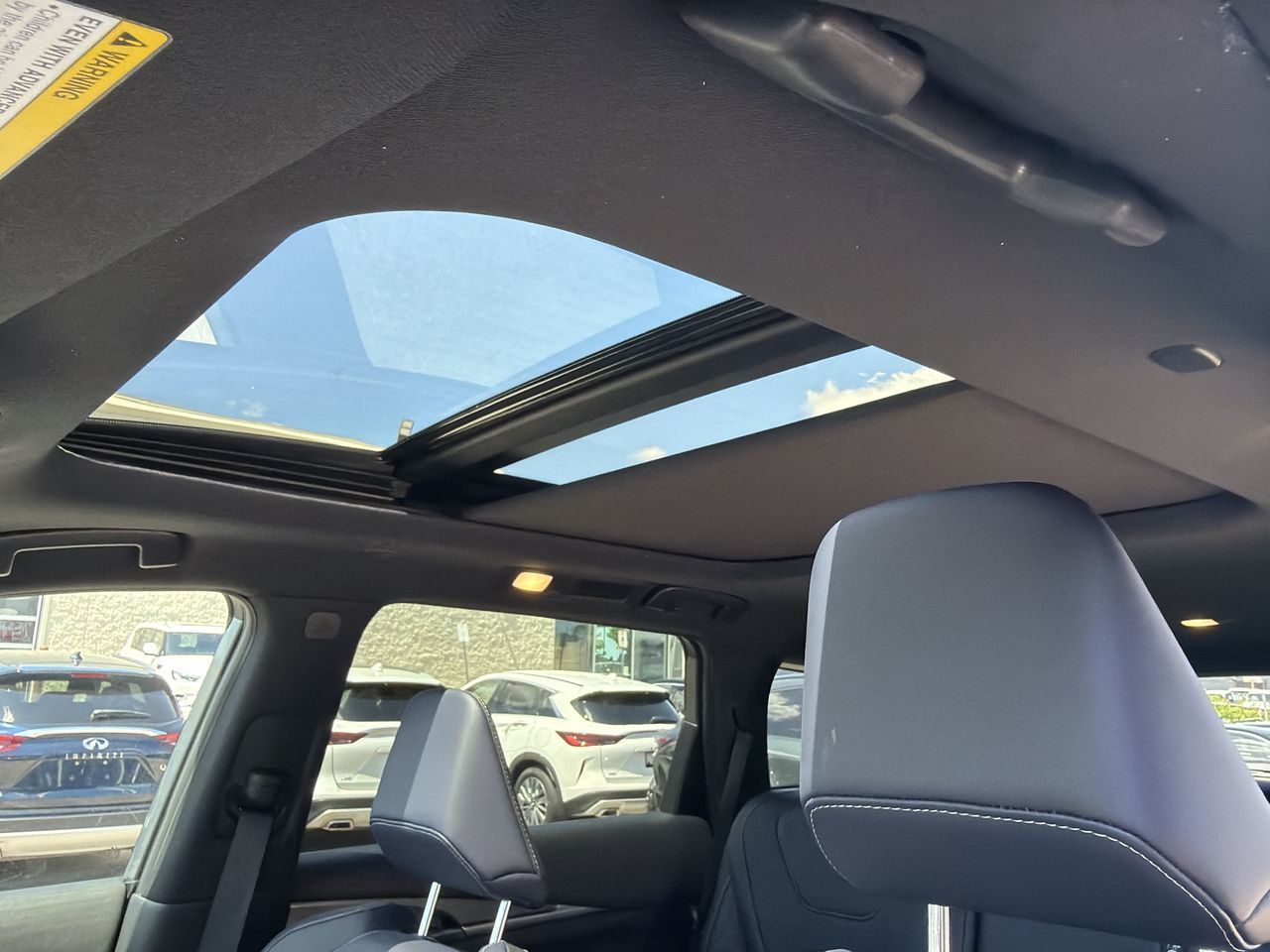 2027 Infiniti QX60 in Mississauga, Ontario