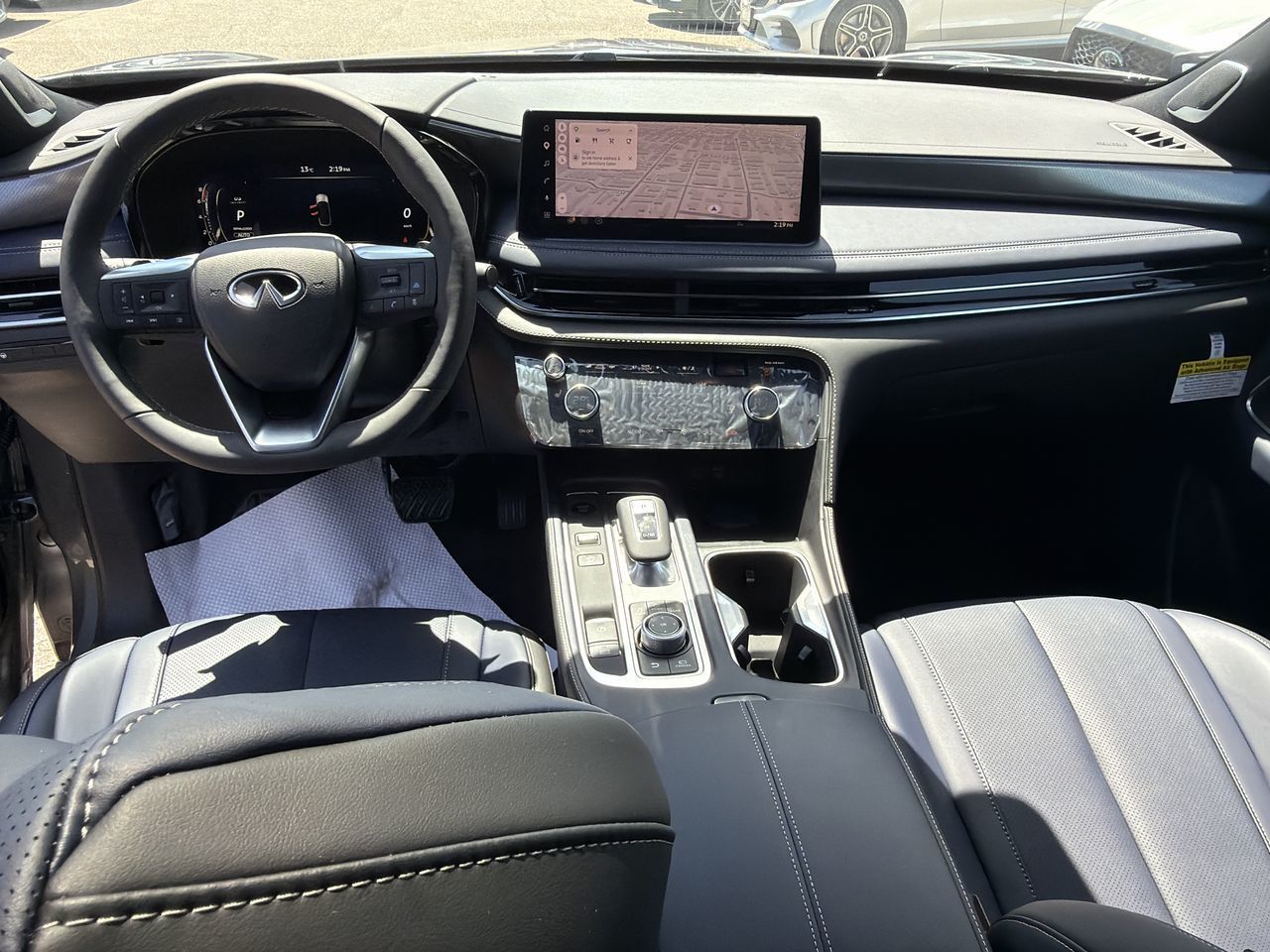 2027 Infiniti QX60 in Mississauga, Ontario