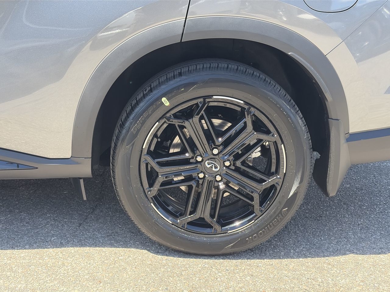 2027 Infiniti QX60 in Mississauga, Ontario