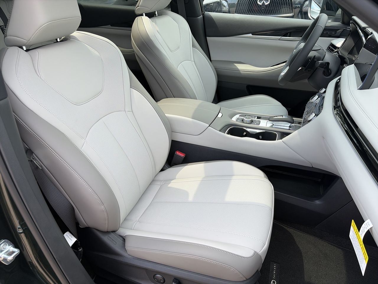 2027 Infiniti QX65