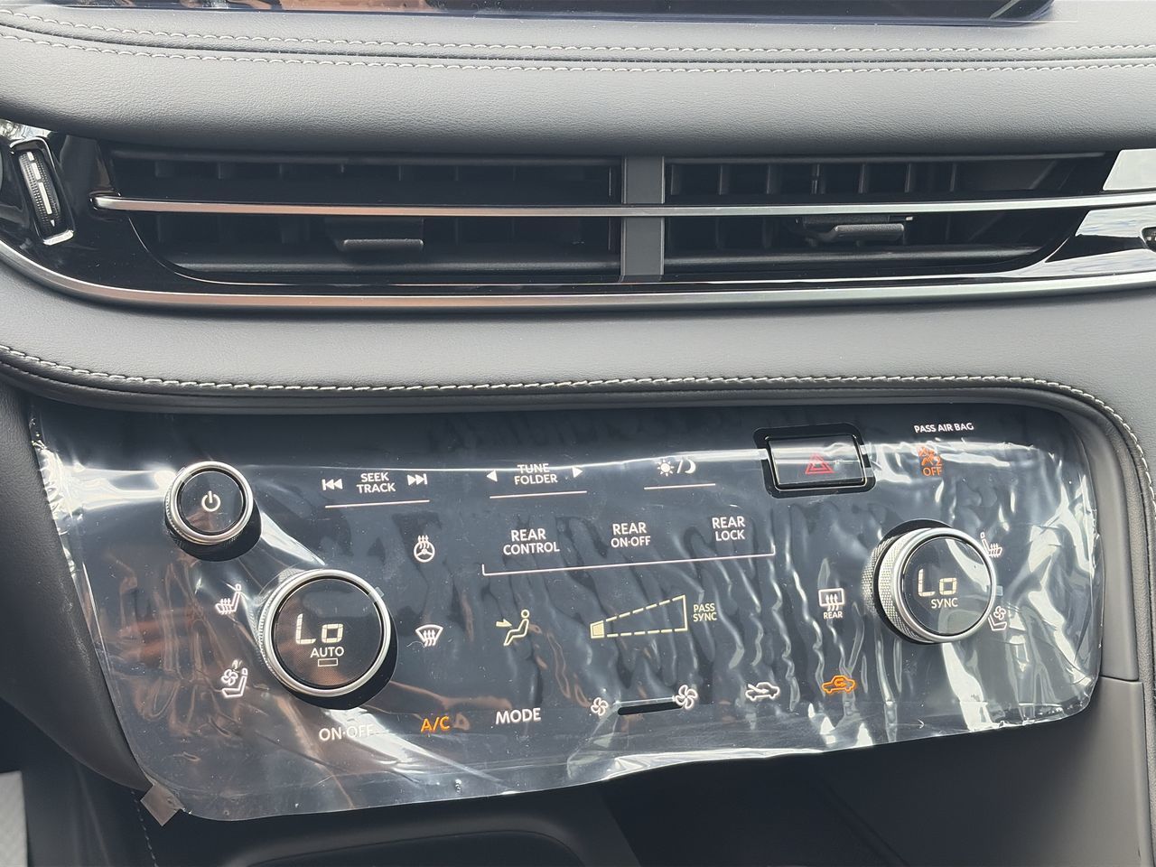 2027 Infiniti QX65 in Mississauga, Ontario