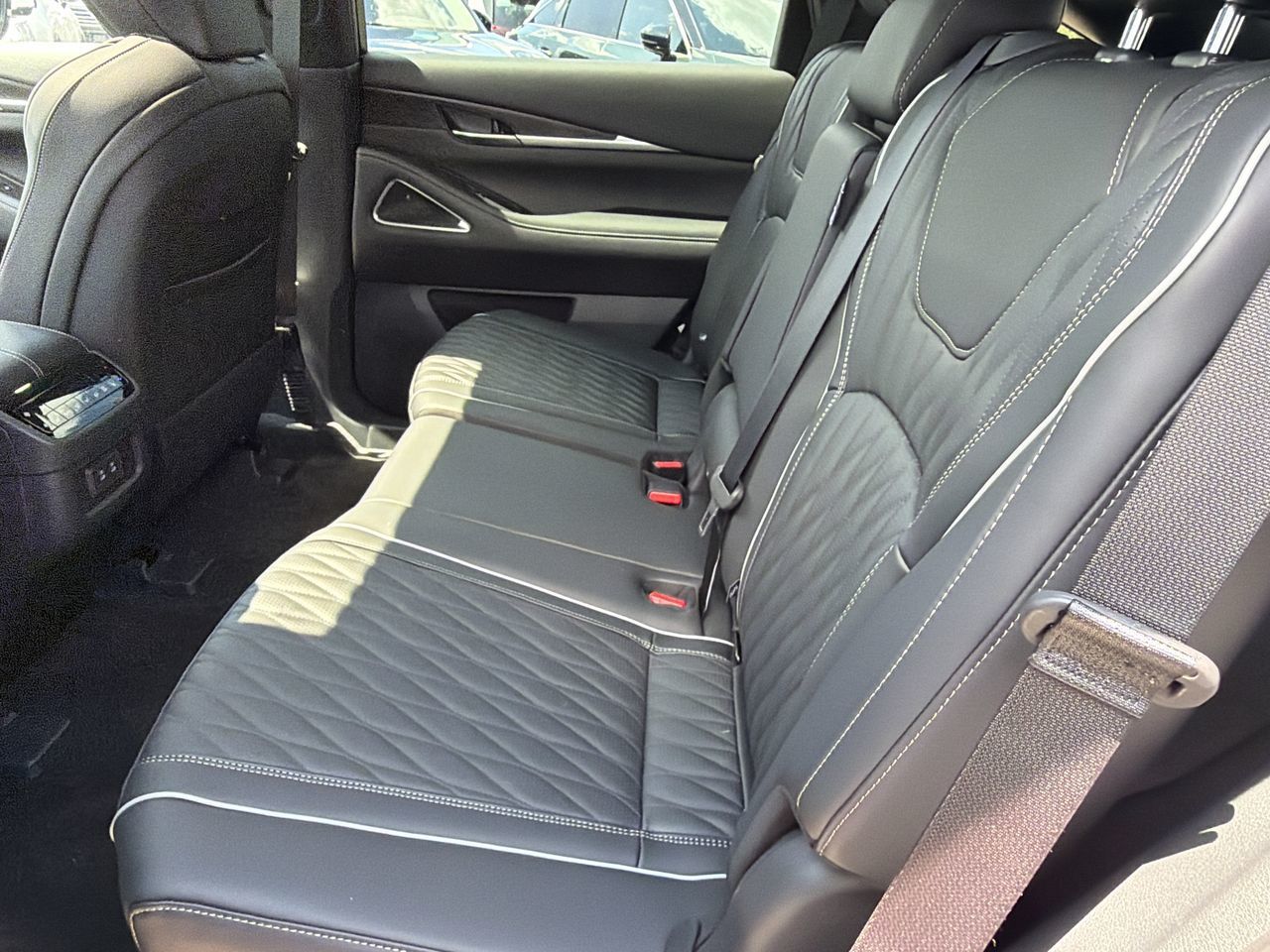 2027 Infiniti QX65