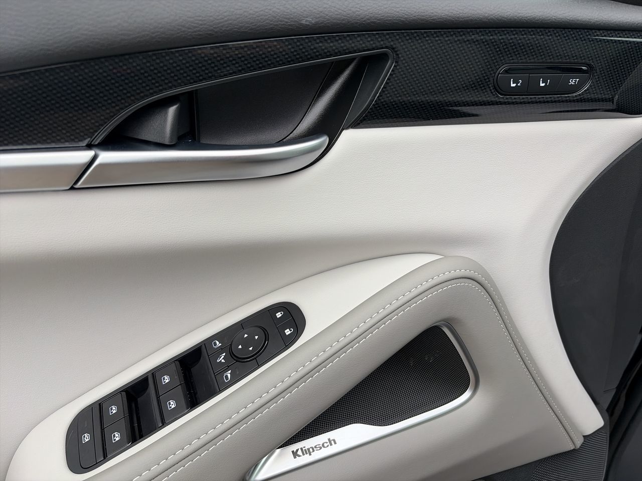 2027 Infiniti QX65