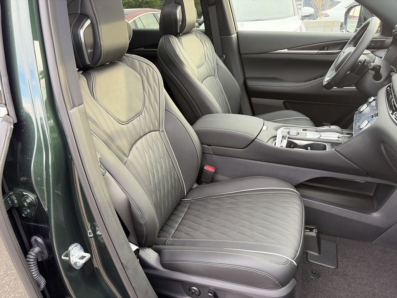 2027 Infiniti QX65 in Mississauga, Ontario