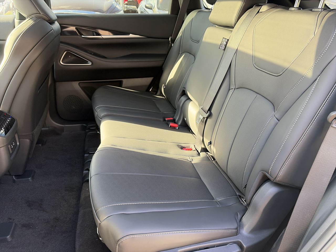 2027 Infiniti QX65 in Mississauga, Ontario