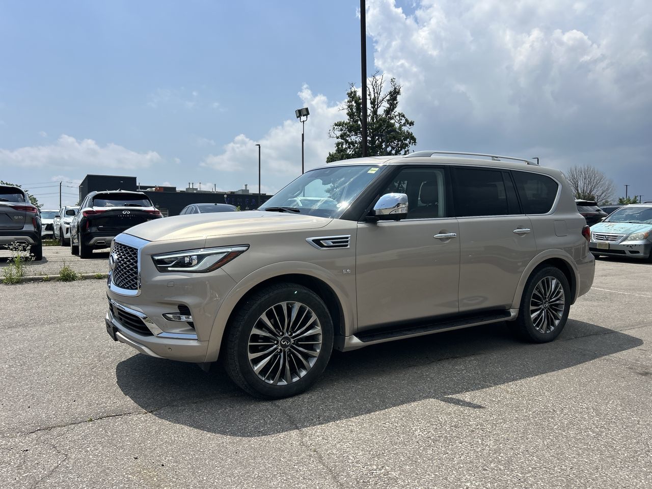Infiniti QX80  2019 à Mississauga, Ontario