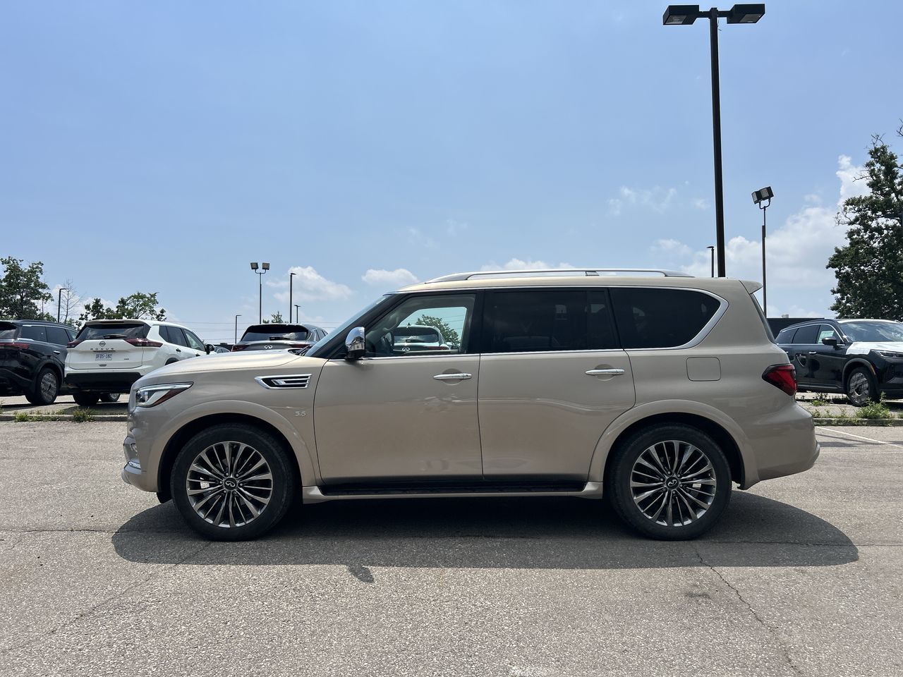 Infiniti QX80  2019 à Mississauga, Ontario