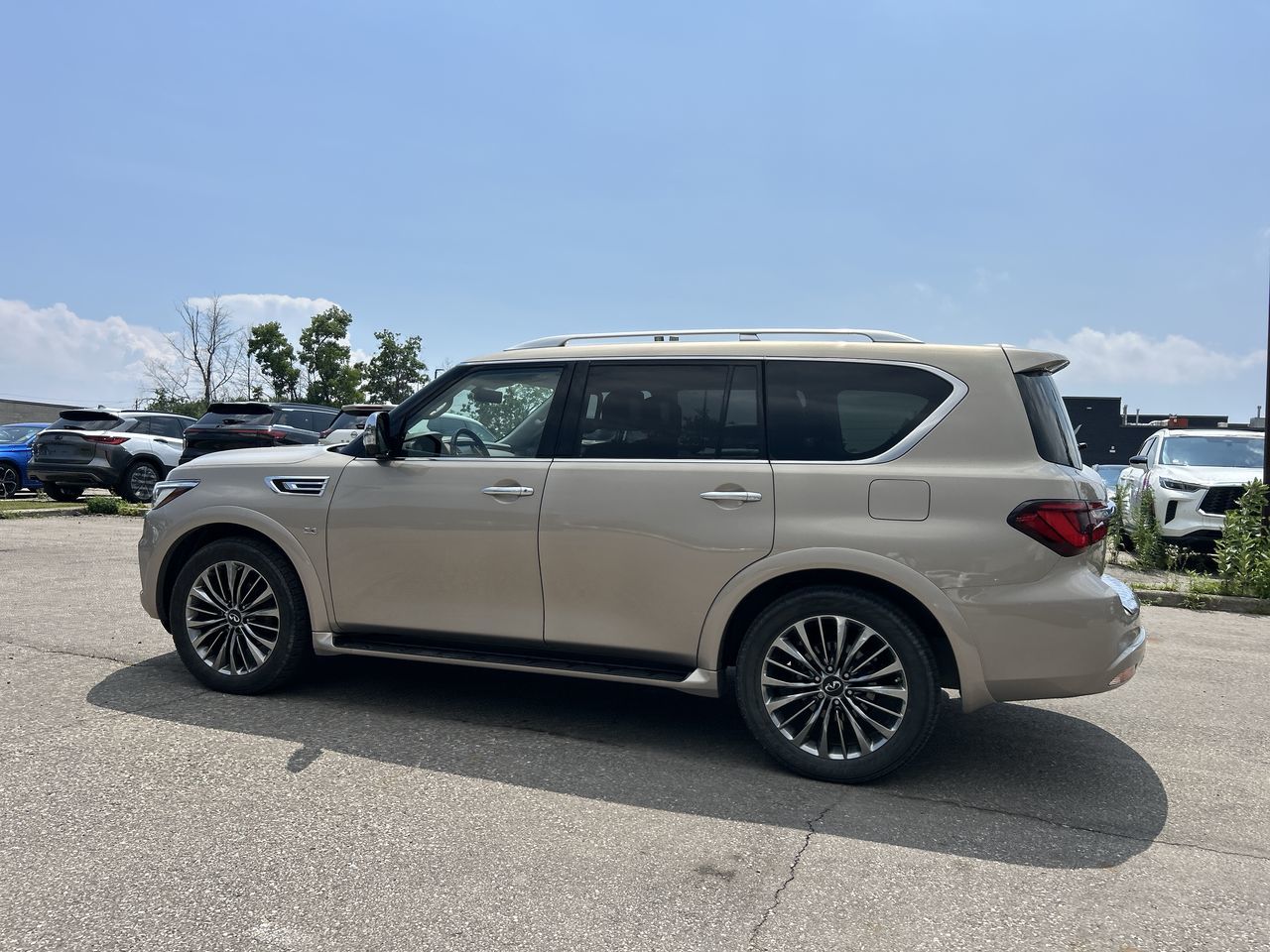 Infiniti QX80  2019 à Mississauga, Ontario