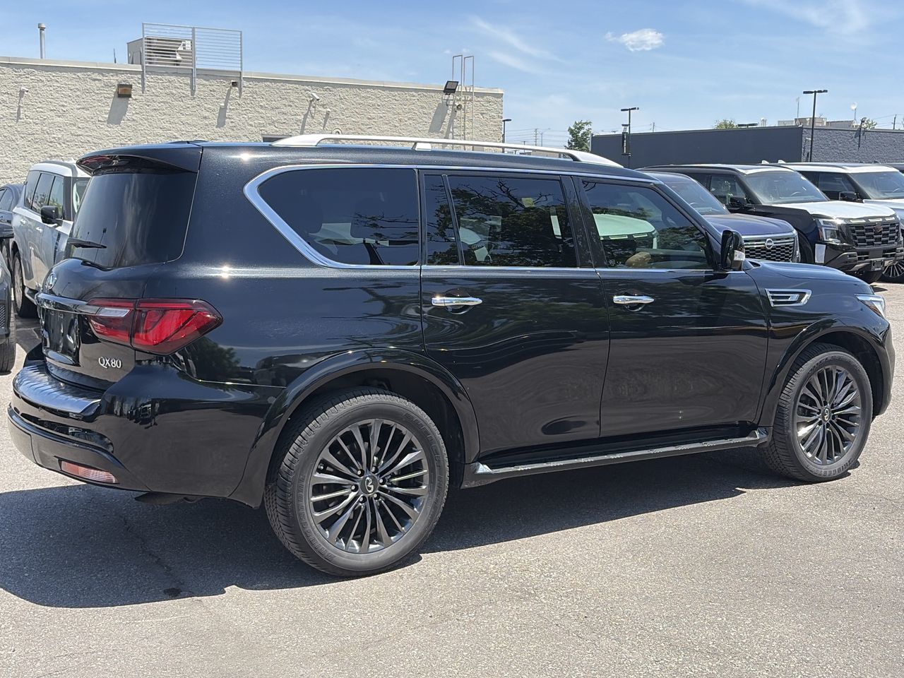 2022 Infiniti QX80