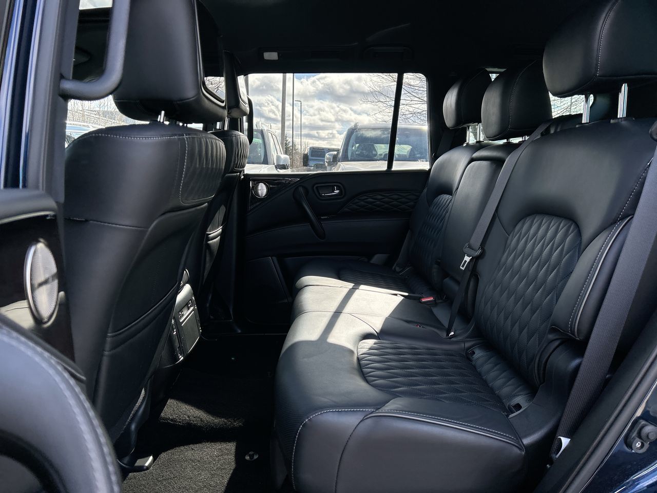 2023 Infiniti QX80 in Mississauga, Ontario