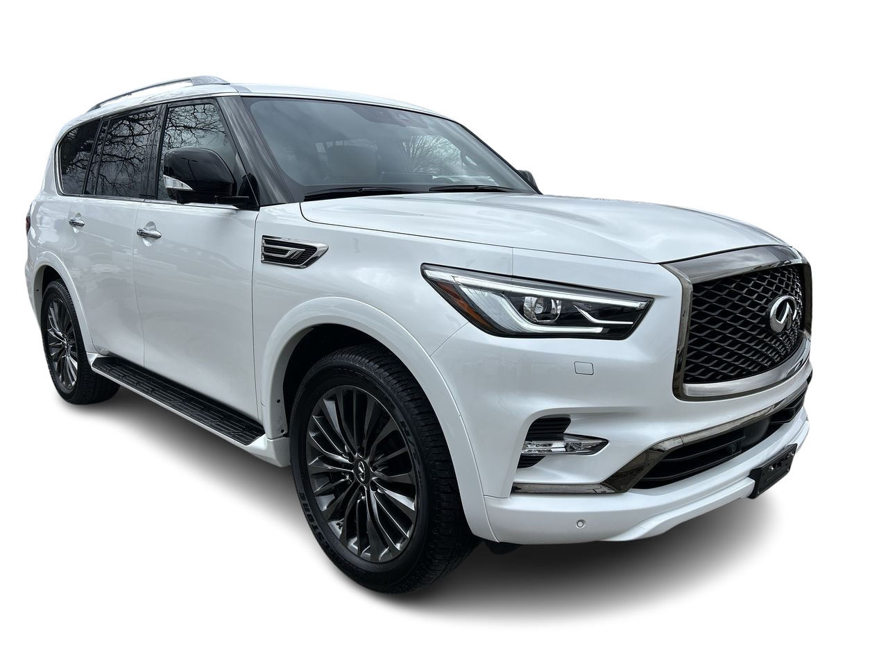 2024 Infiniti QX80 in Mississauga, Ontario