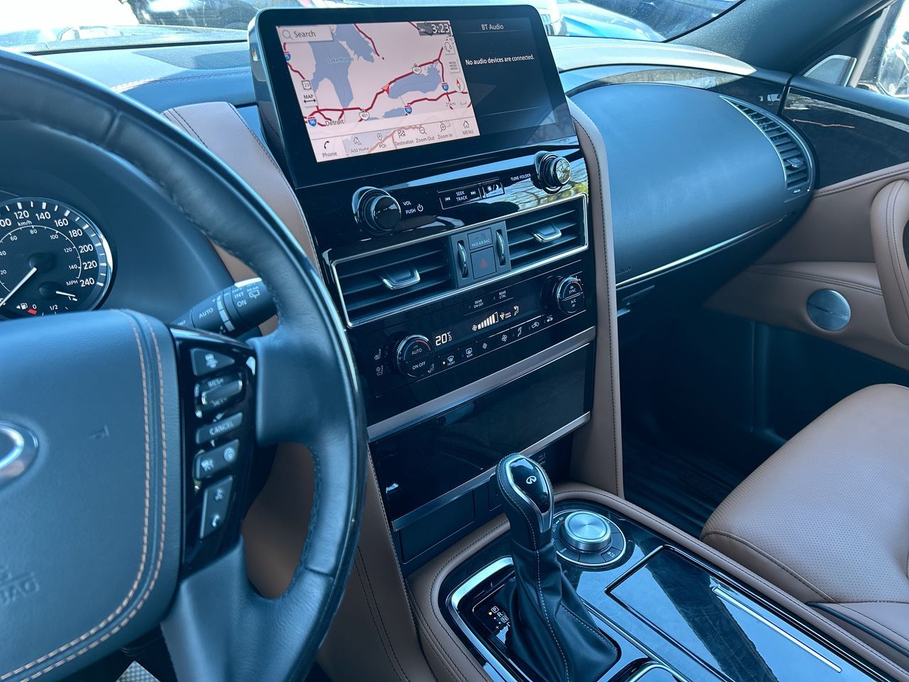 Infiniti QX80  2024 à Mississauga, Ontario