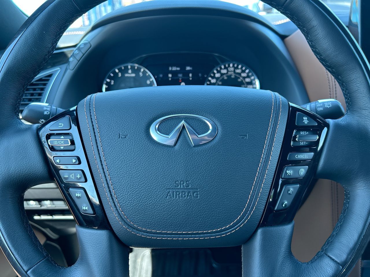Infiniti QX80  2024 à Mississauga, Ontario