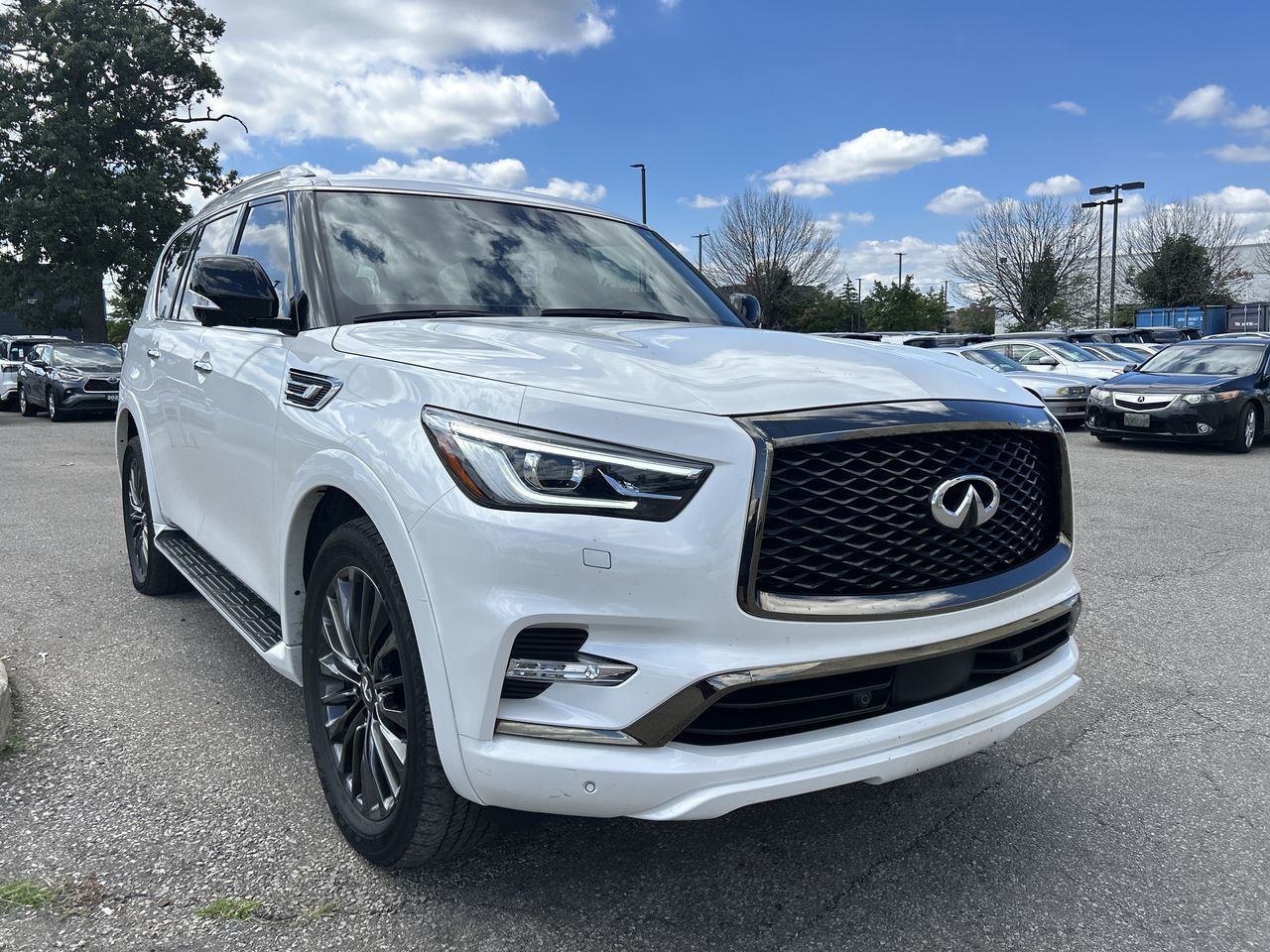 2024 Infiniti QX80 in Mississauga, Ontario