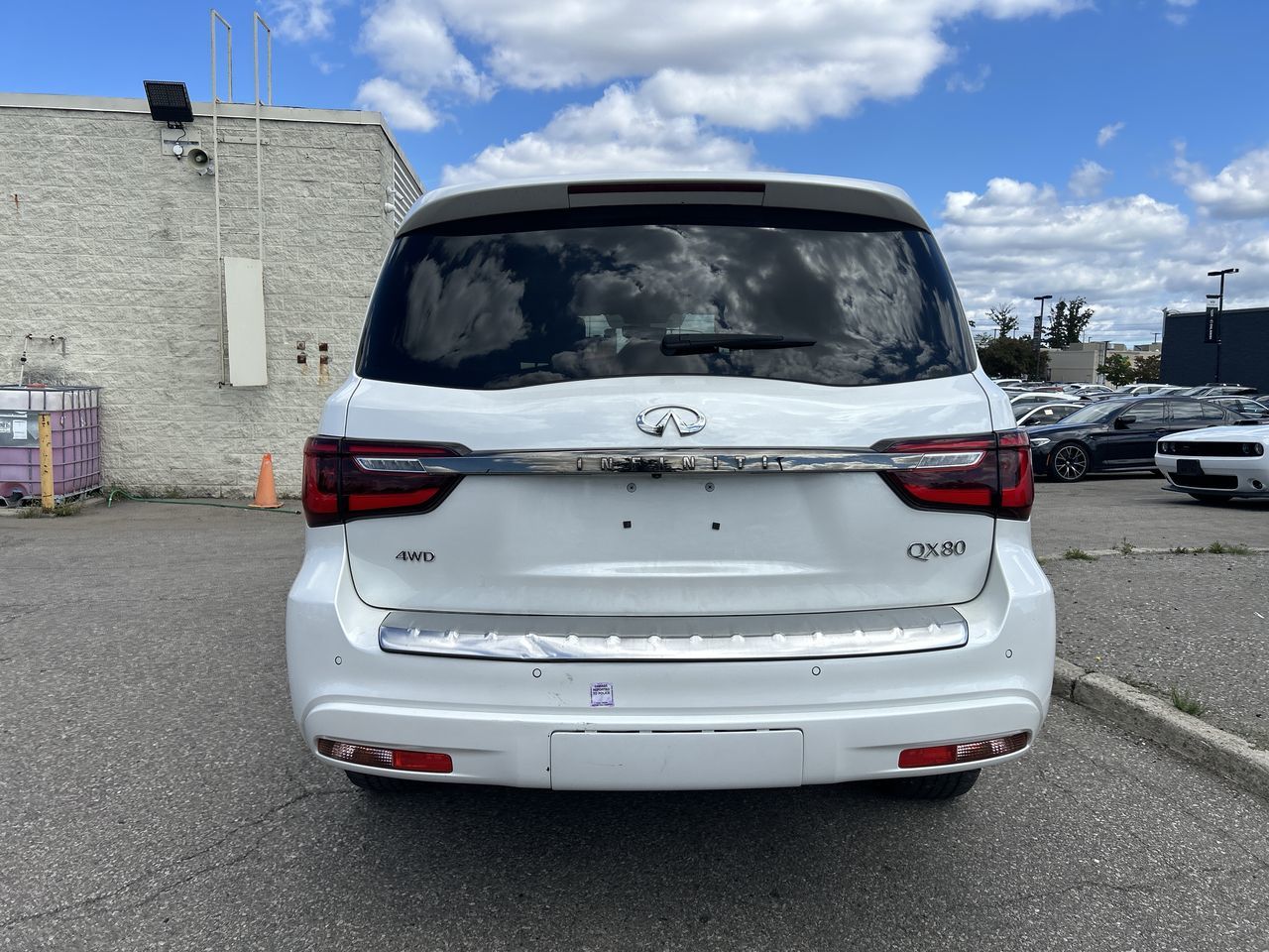 2024 Infiniti QX80 in Mississauga, Ontario