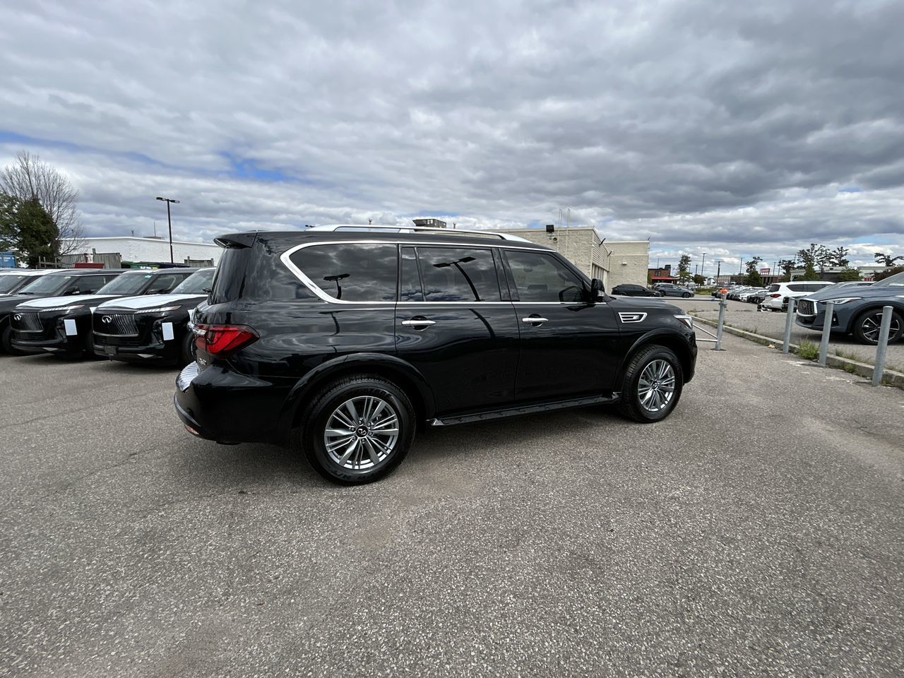 Infiniti QX80  2024 à Mississauga, Ontario