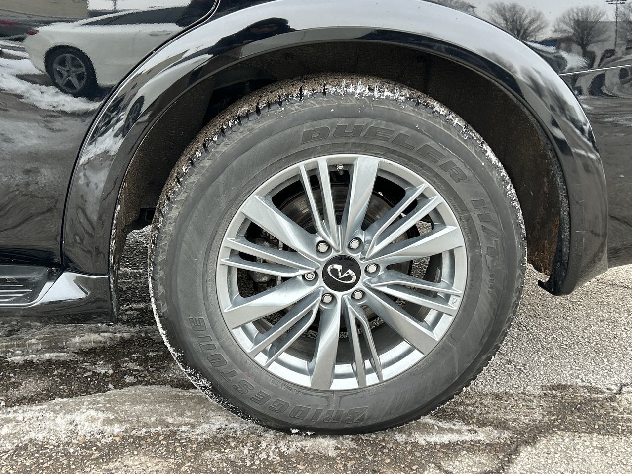 2024 Infiniti QX80 in Mississauga, Ontario