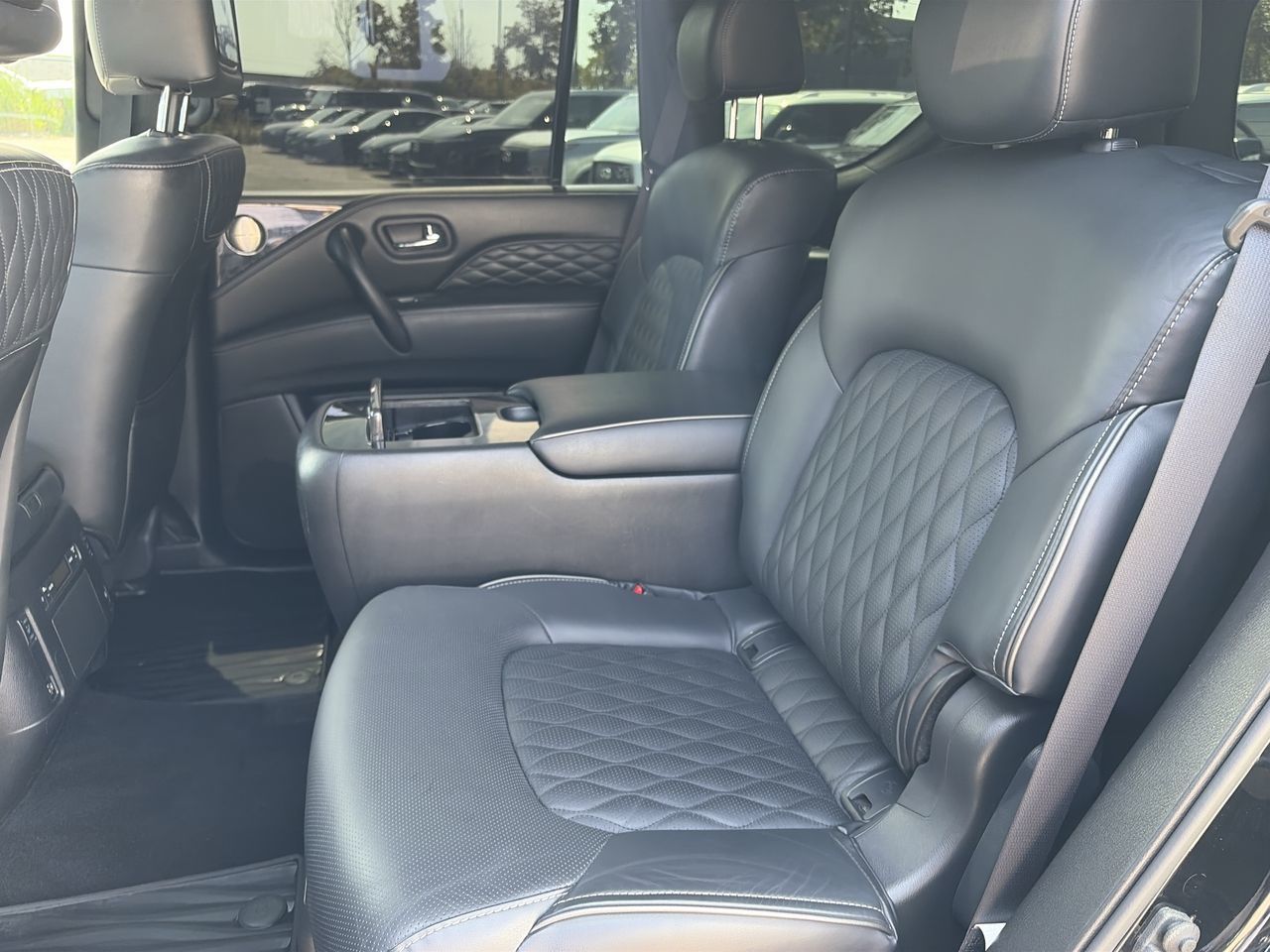 2024 Infiniti QX80 in Mississauga, Ontario