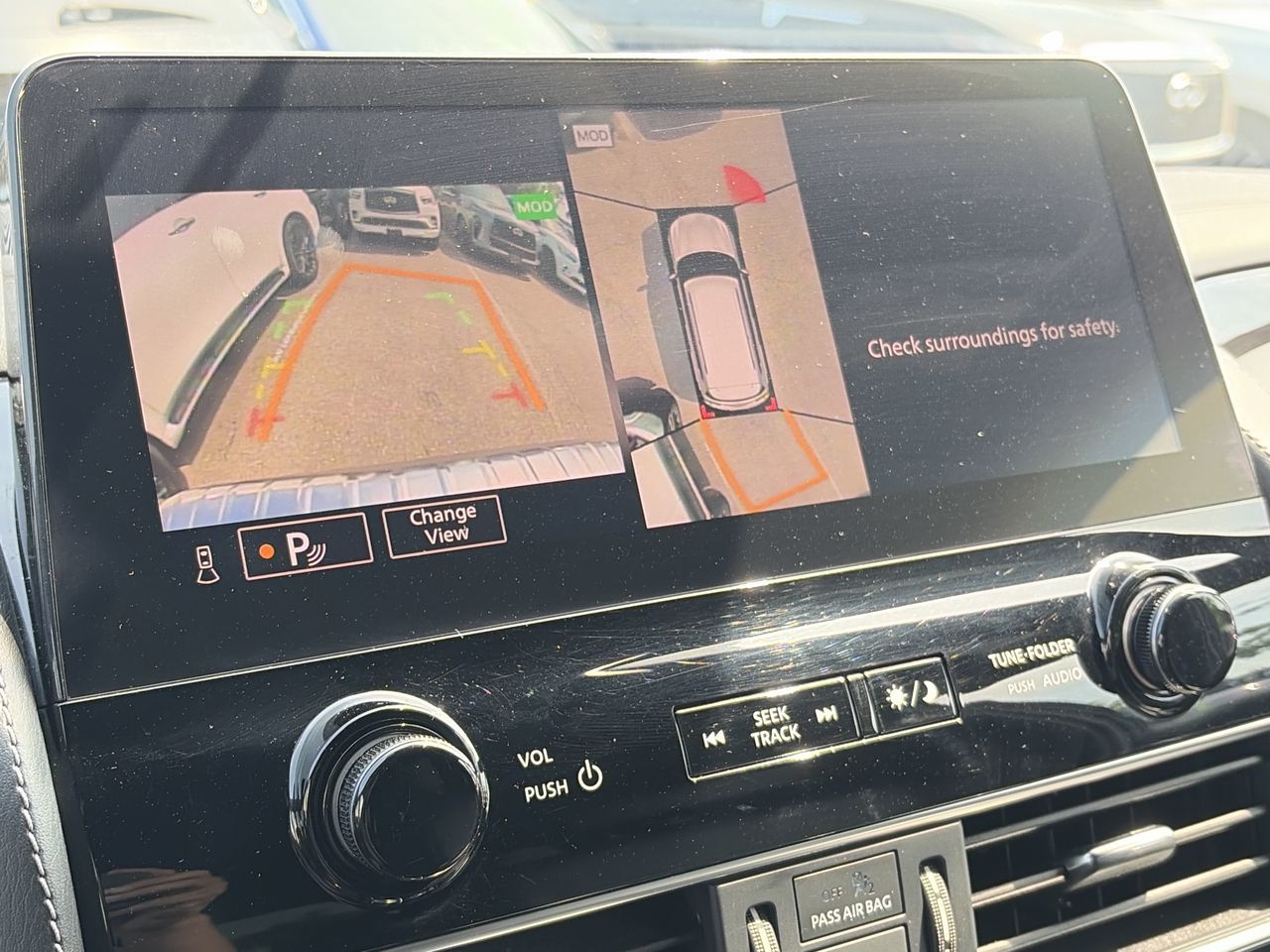 2024 Infiniti QX80 in Mississauga, Ontario