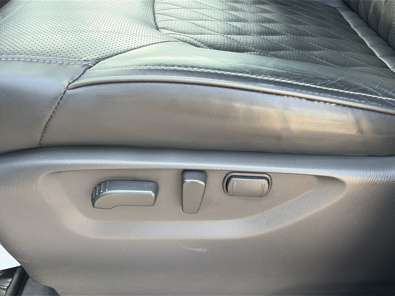 2024 Infiniti QX80 in Mississauga, Ontario