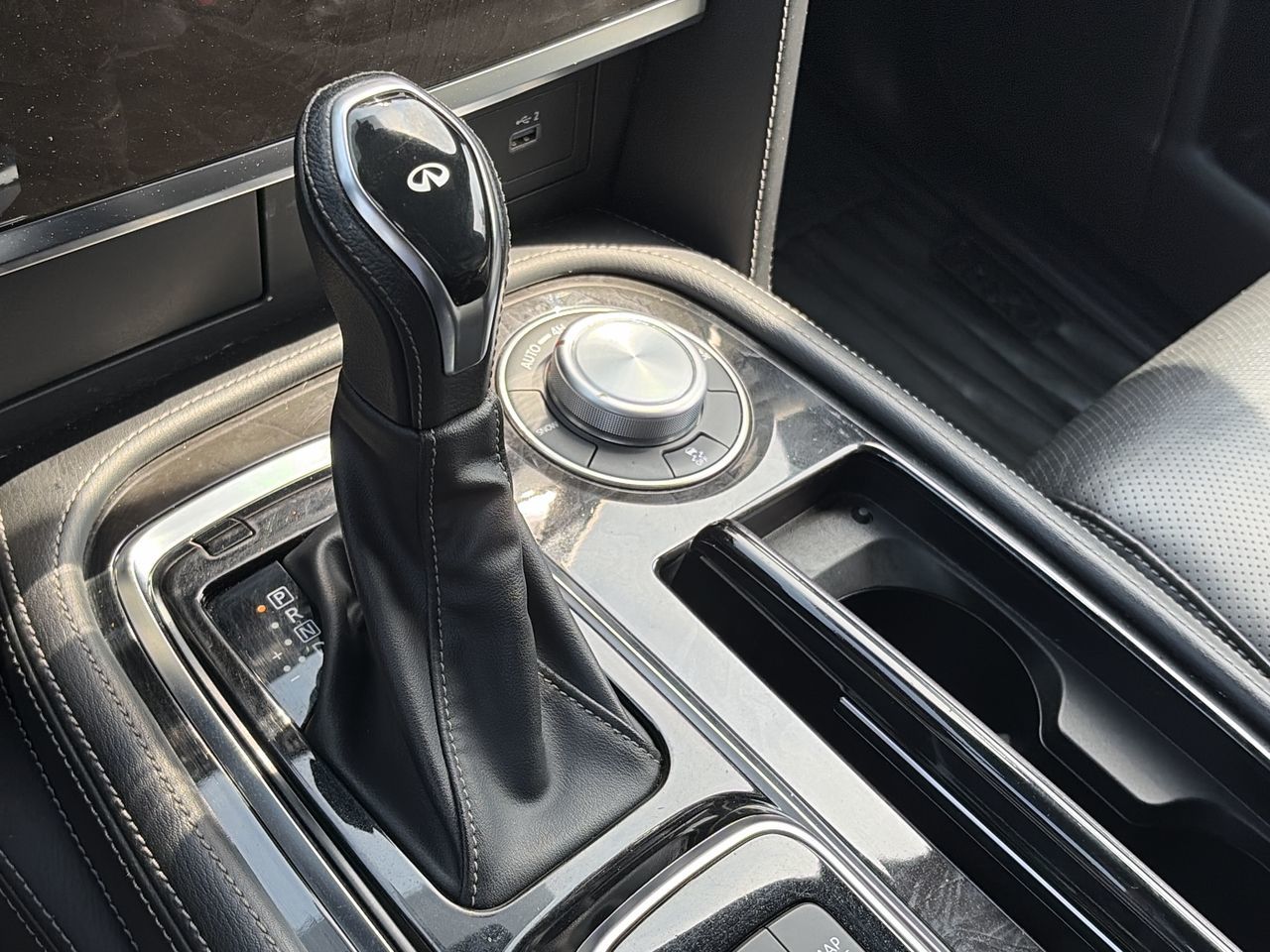 2024 Infiniti QX80 in Mississauga, Ontario
