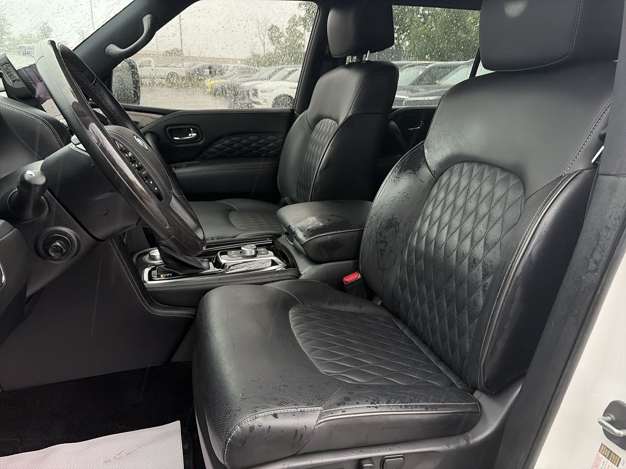 2024 Infiniti QX80 in Mississauga, Ontario