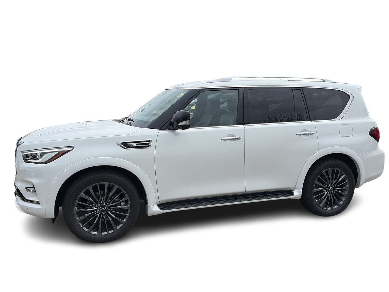 2024 Infiniti QX80 in Mississauga, Ontario